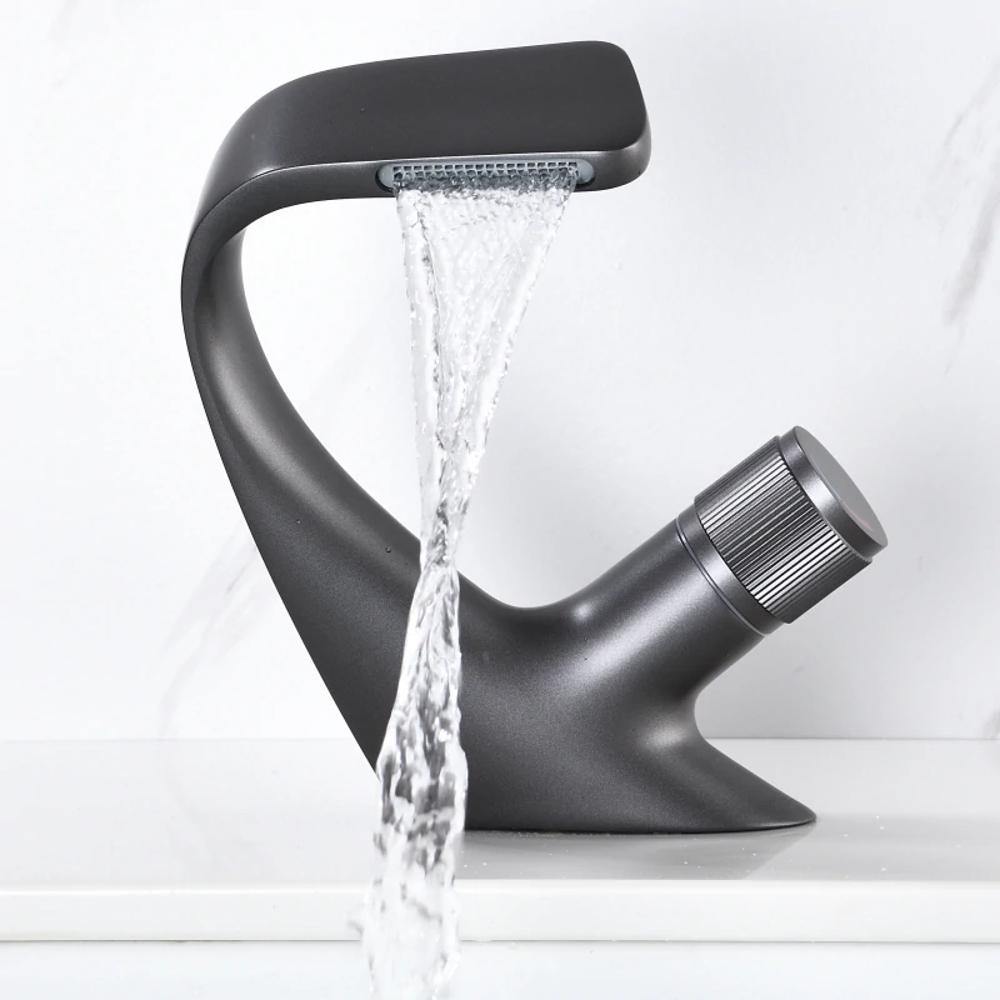 Contemporary Single Handle Waterfall Kitchen Faucet