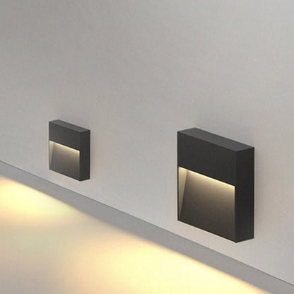 Outdoor LED Wall Light Square Design