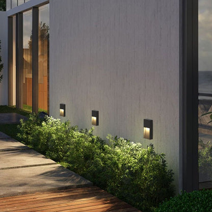 Outdoor LED Wall Light Square Design