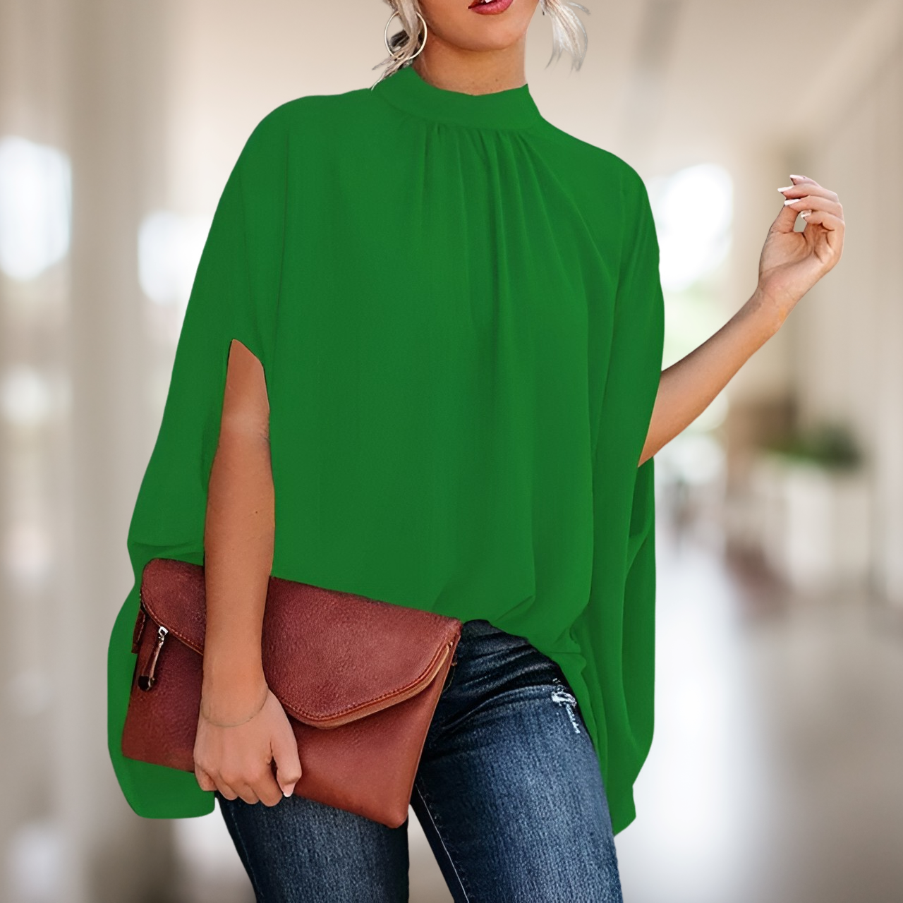 Ladies' Chic Printed Flowy Blouse