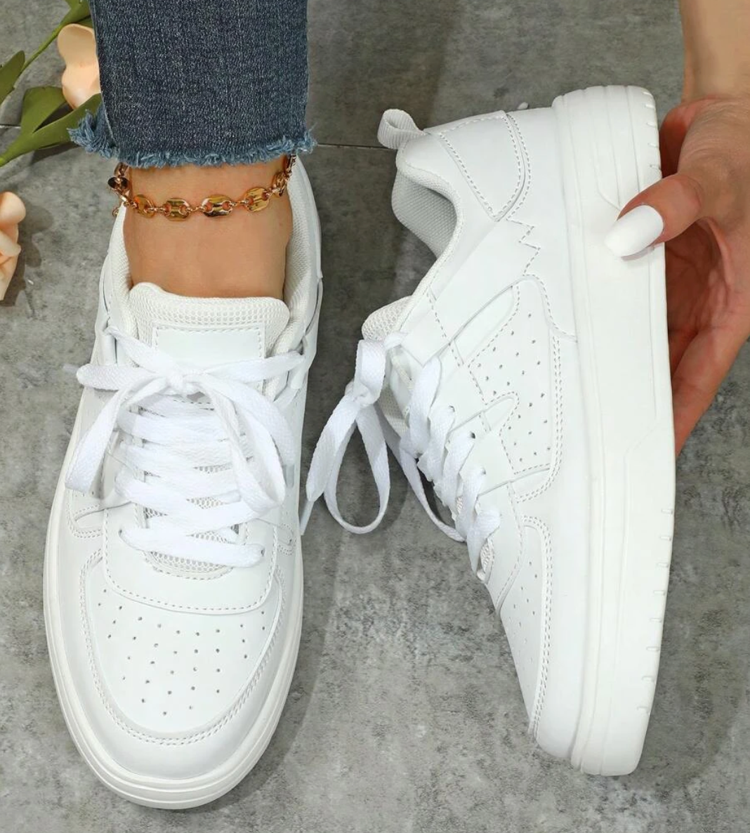 Comfortable Women's Casual Lace-Up Sneakers