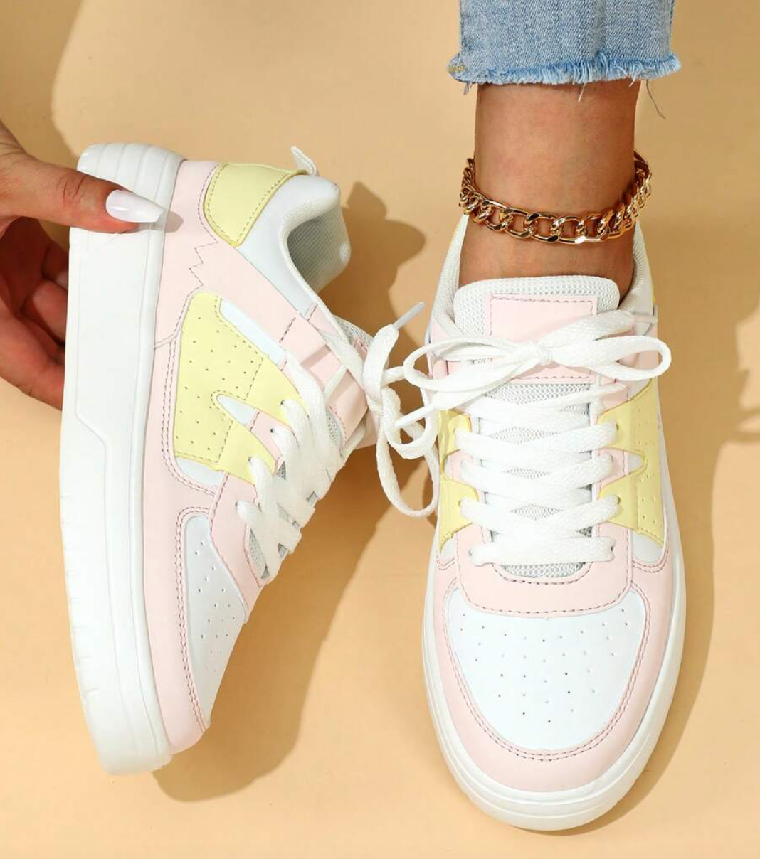 Comfortable Women's Casual Lace-Up Sneakers