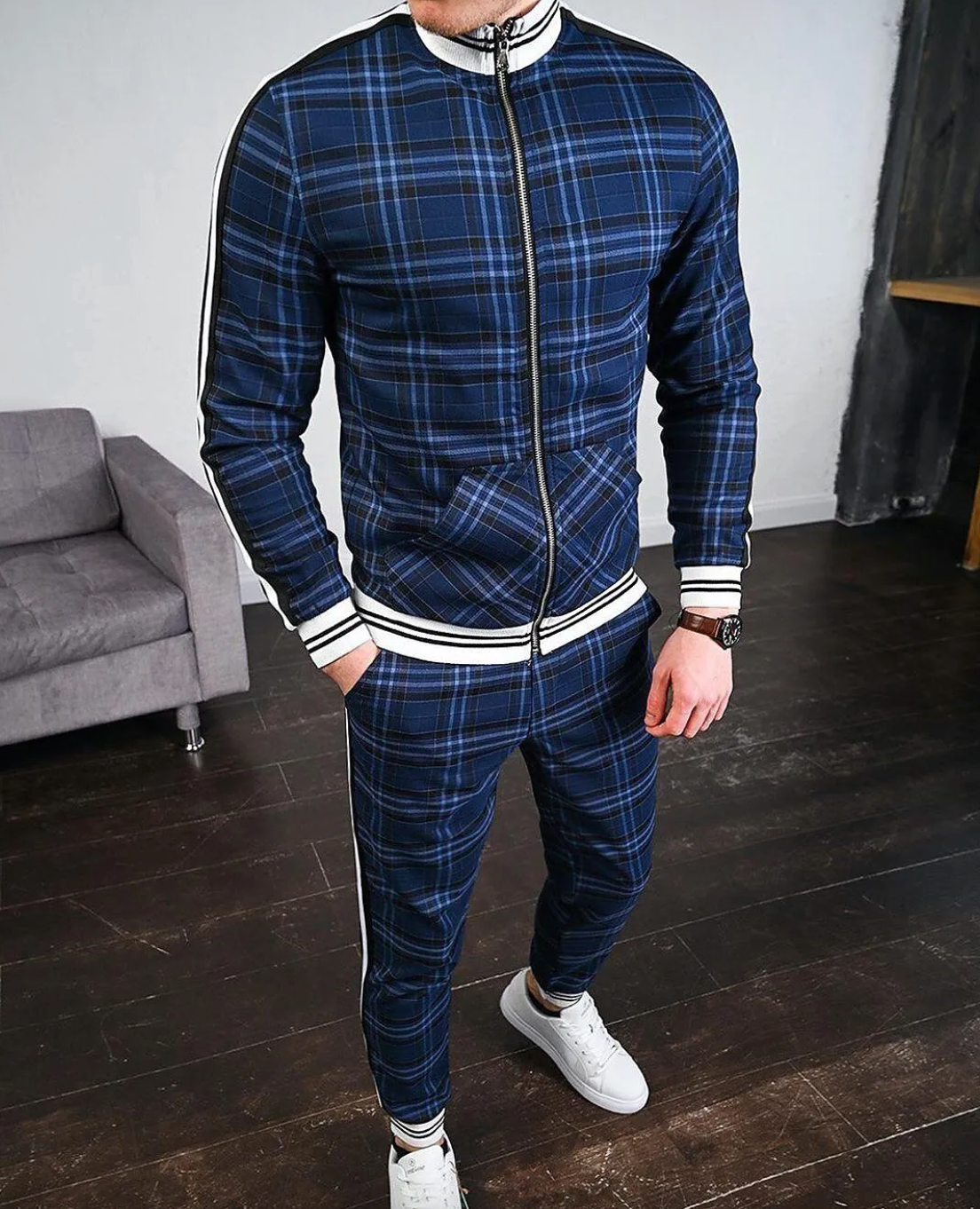 Men's Sporty Check Tracksuit Set with Contrast Cuffs