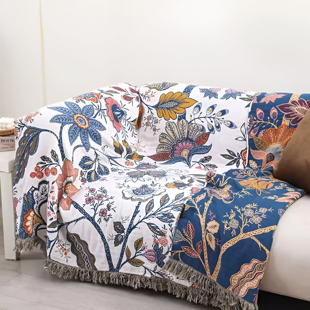 Cozy Floral Blanket with Tassels - VogeLuxe