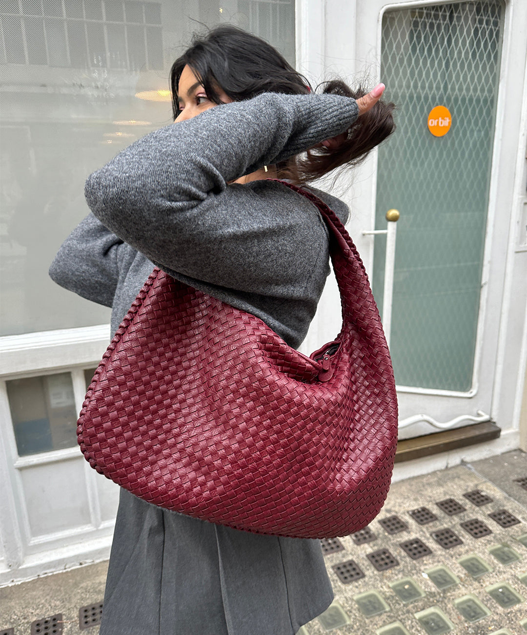 Red Faux Leather Tote Handbag 47x32x21cm