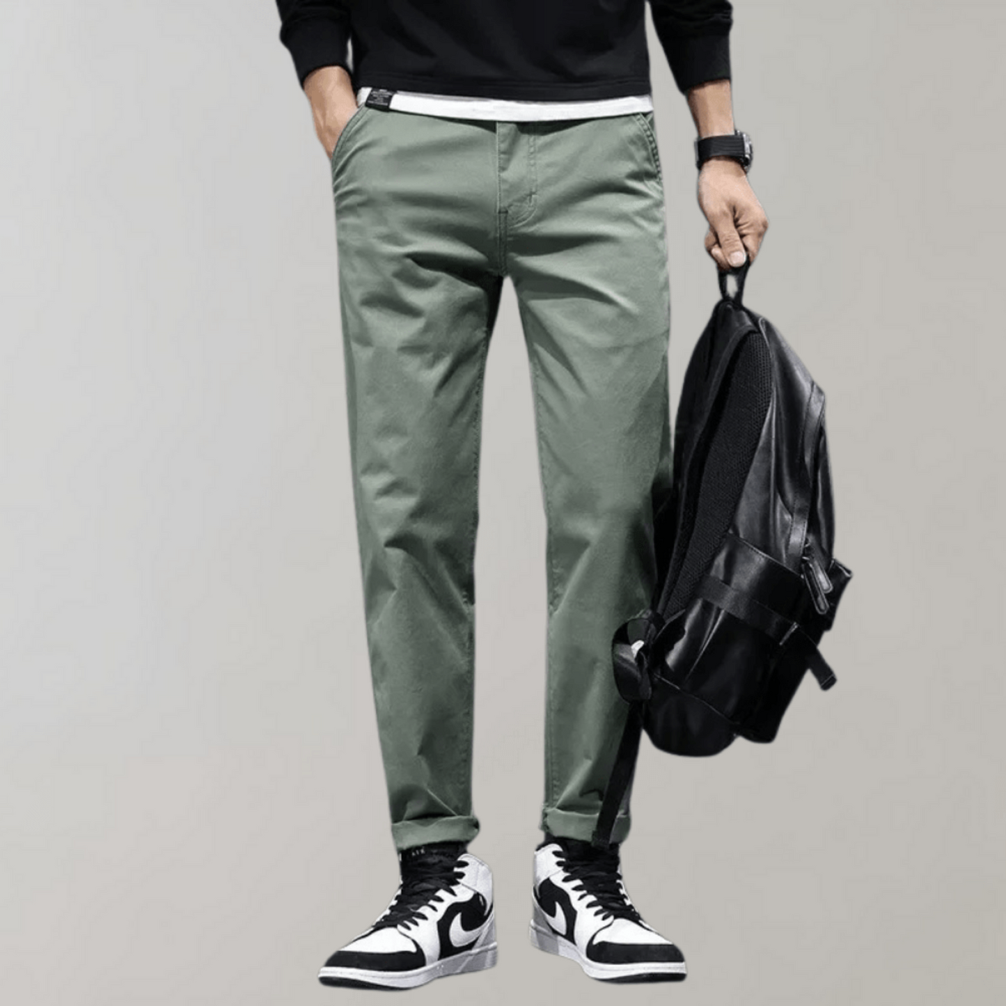 Relaxed Fit Men's Chino Pants for Everyday Wear