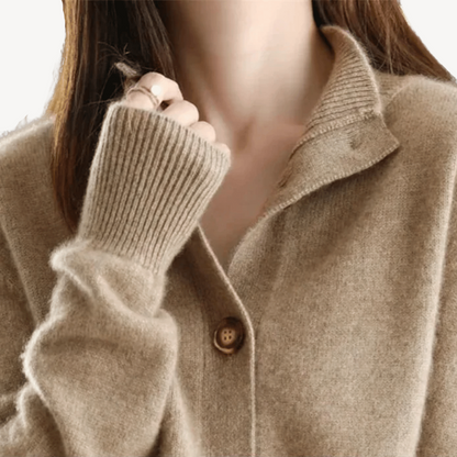 VogeLuxe | Women’s Vintage Cashmere Knitted Cardigan