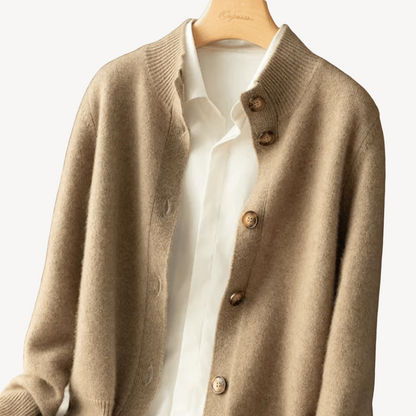 VogeLuxe | Women’s Vintage Cashmere Knitted Cardigan