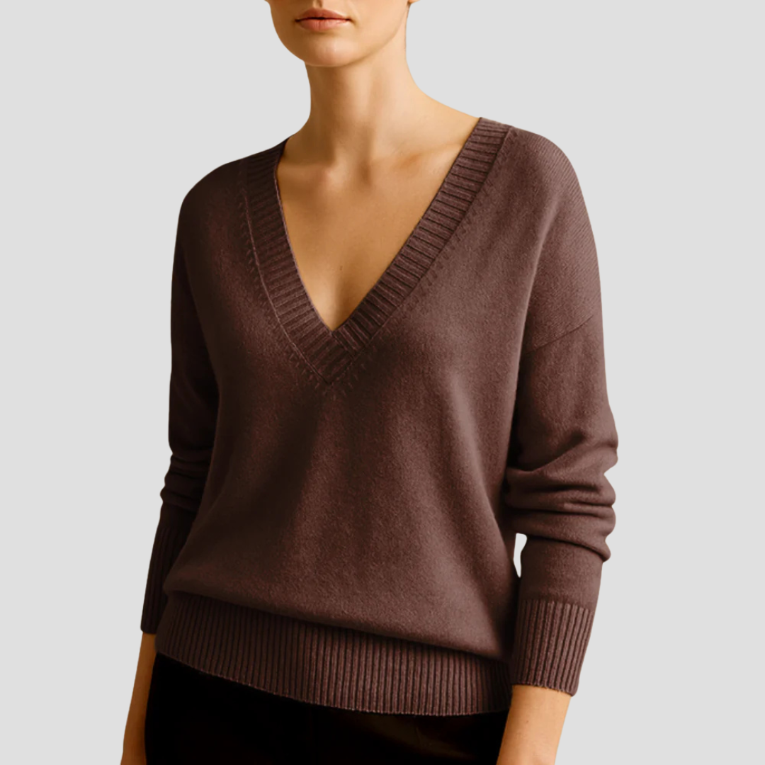 Clara | V-Neck Jumper 4