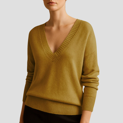 Clara | V-Neck Jumper 6