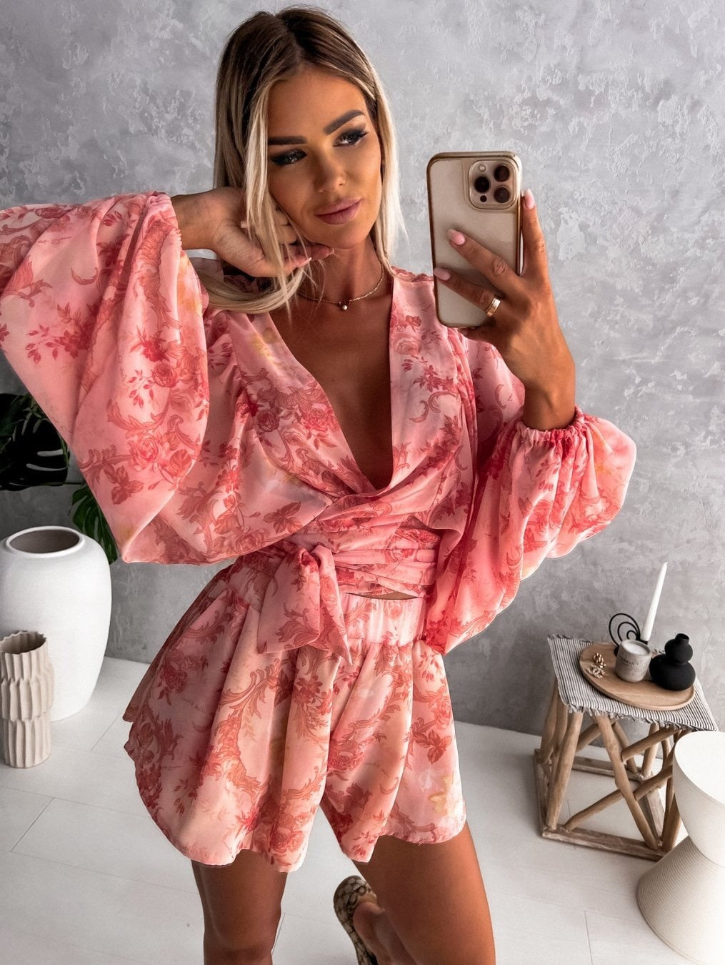 Chic Women's Floral Two Piece Shorts and Top Set