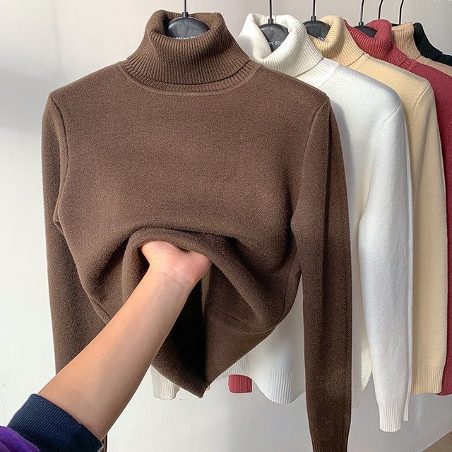 Soft Women's Velvet Sweatshirt