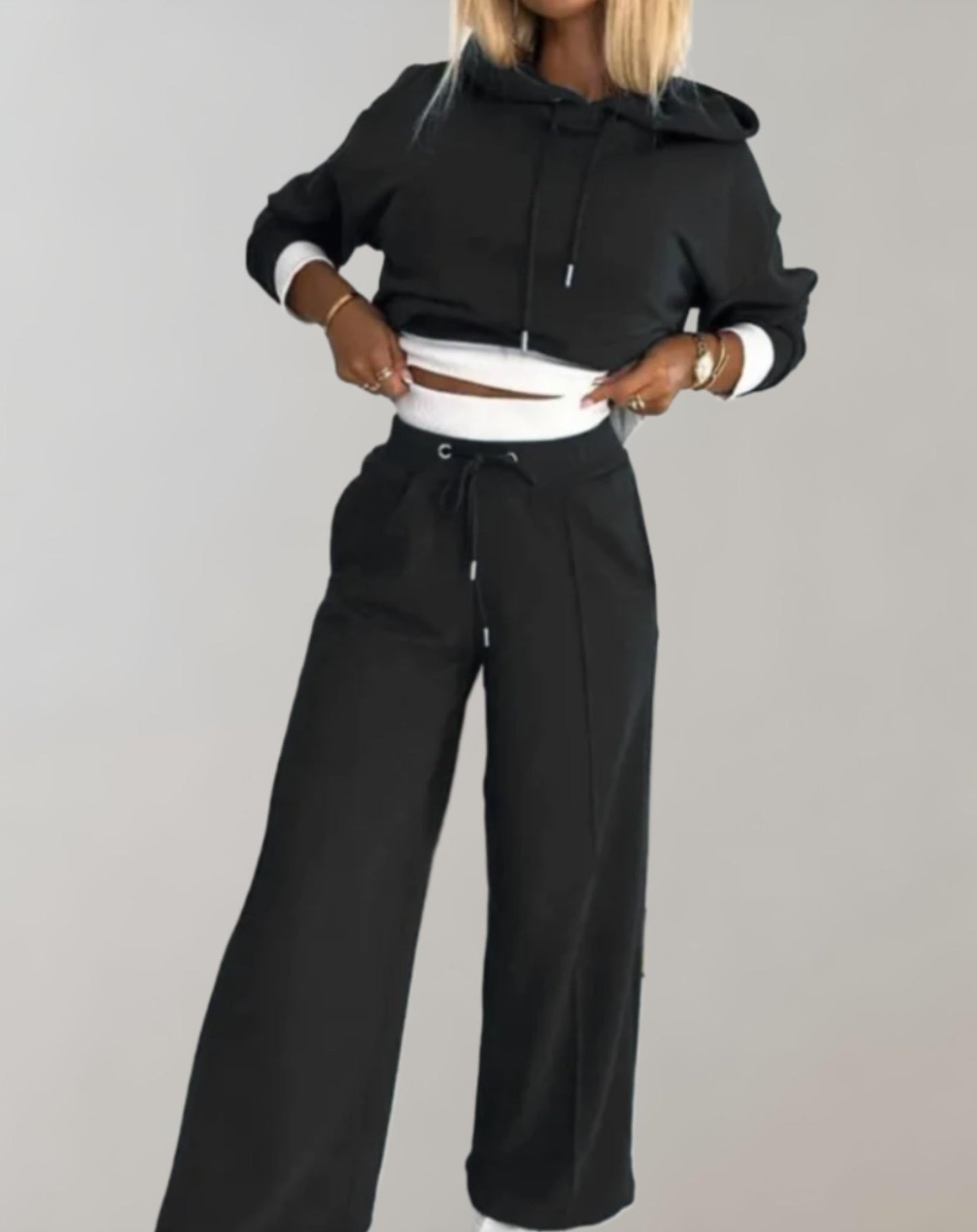 Ladies Comfortable 2-Piece Hoodie Track Suit - VogeLuxe