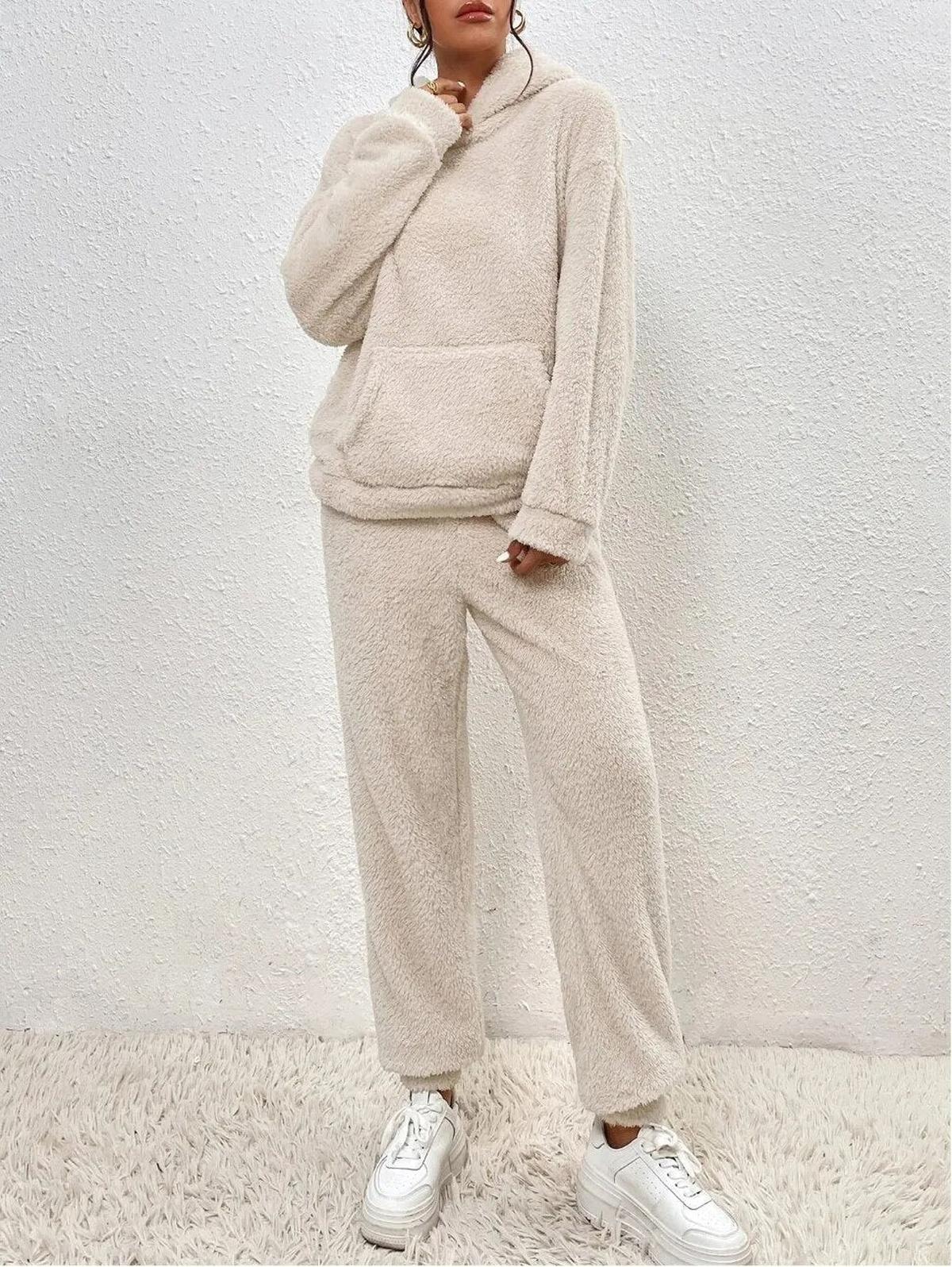 Soft Plush Hooded Lounge Wear Set For Women