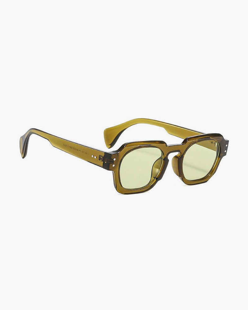 Trendy Mens Classic Aviator Sunglasses - VogeLuxe