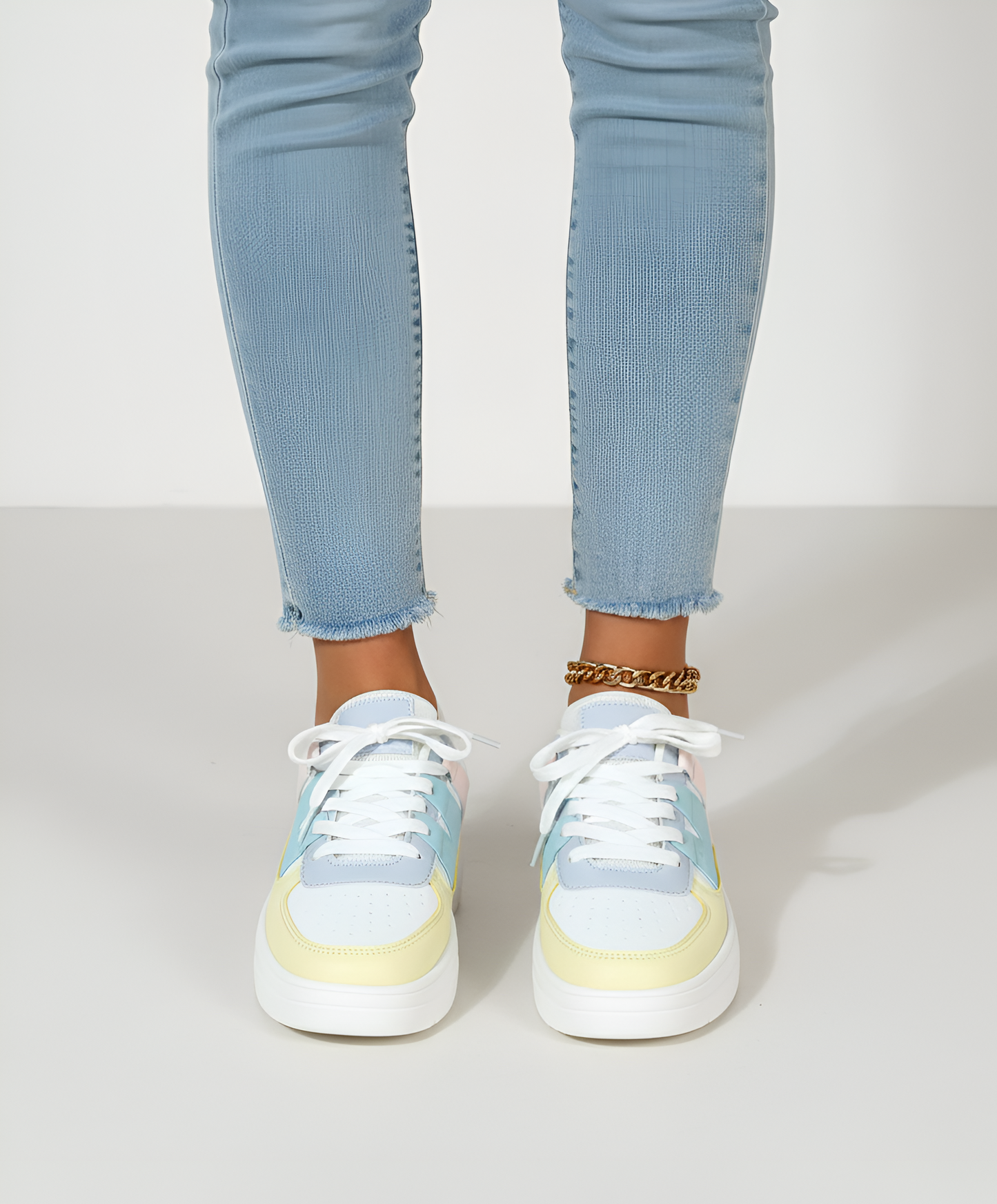 Comfortable Women's Synthetic Leather Breathable Sneakers