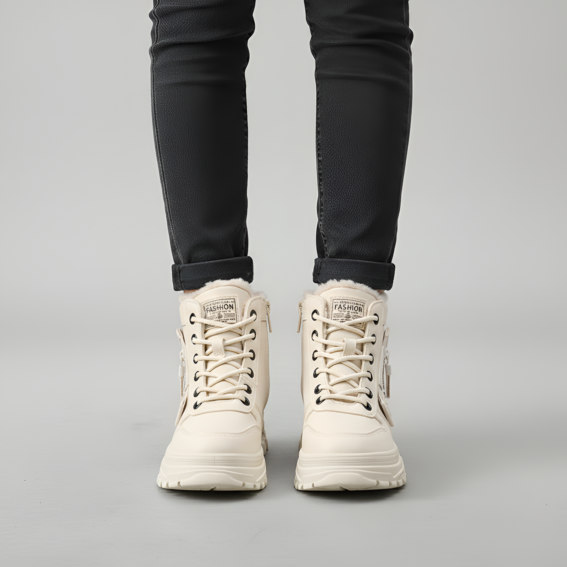 Alte Sneakers Impermeabili con Suola Gomma e Lacci - VogeLuxe