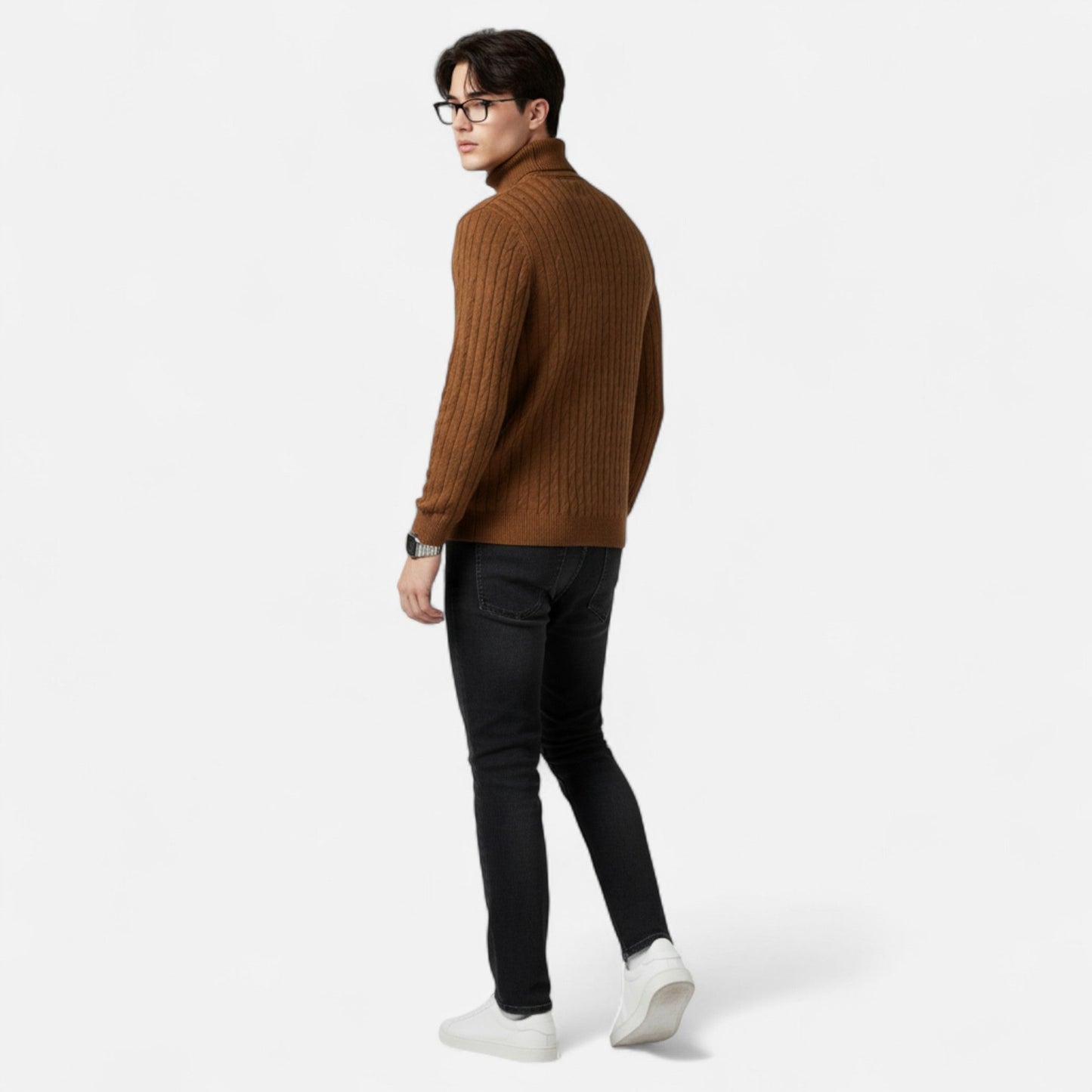 VogeLuxe | Men’s Minimalist Low Top Sneaker