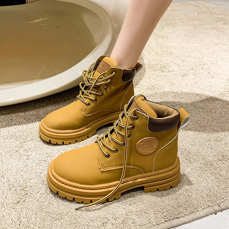 Ladies Classic Lace-Up Block Heel Ankle Boots