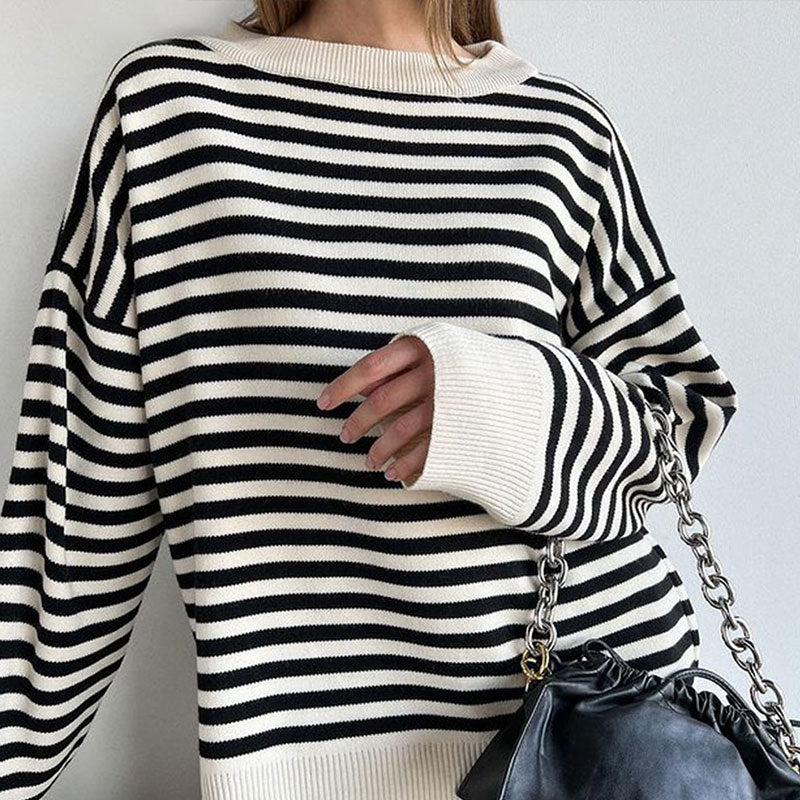 Cozy Oversized Crew Neck Winter Sweater