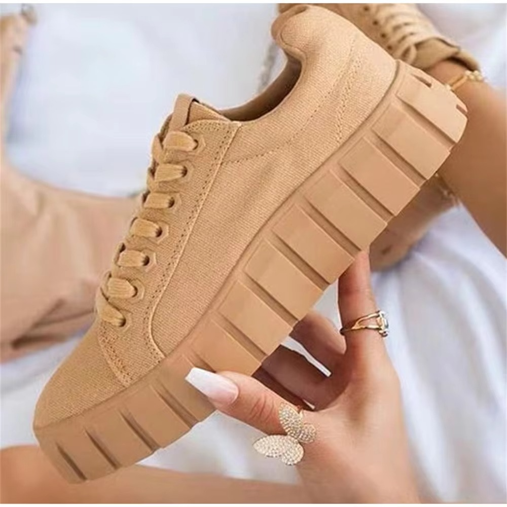 Fashionable Lace Up High Top Sneakers