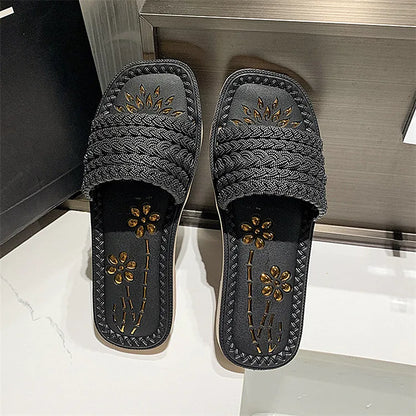 Comfortable Flat Strappy Summer Sandals