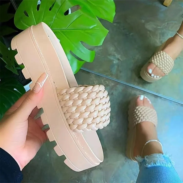 Comfortable Woven Platform Sandals