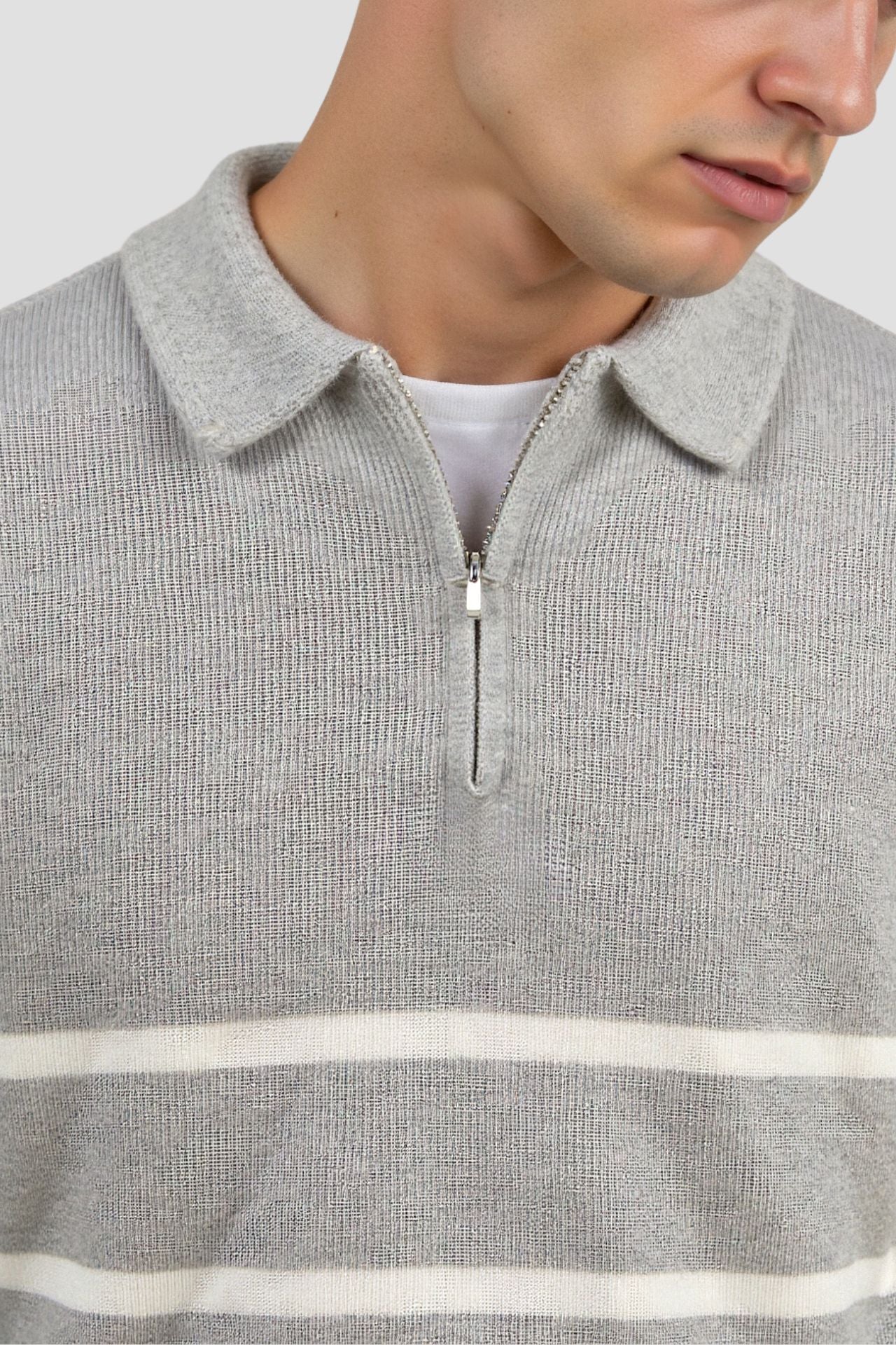 VogeLuxe | Men’s Striped Half-Zip Sweater