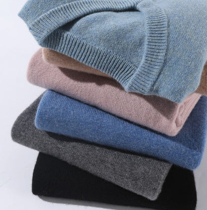 Luxurious Cashmere Crew Neck Classic Sweater - VogeLuxe