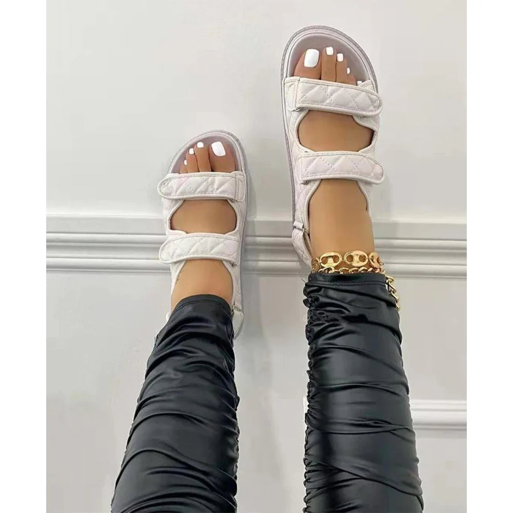 Comfortable Women's Flat Sandals - Casual Summer Flip Flops