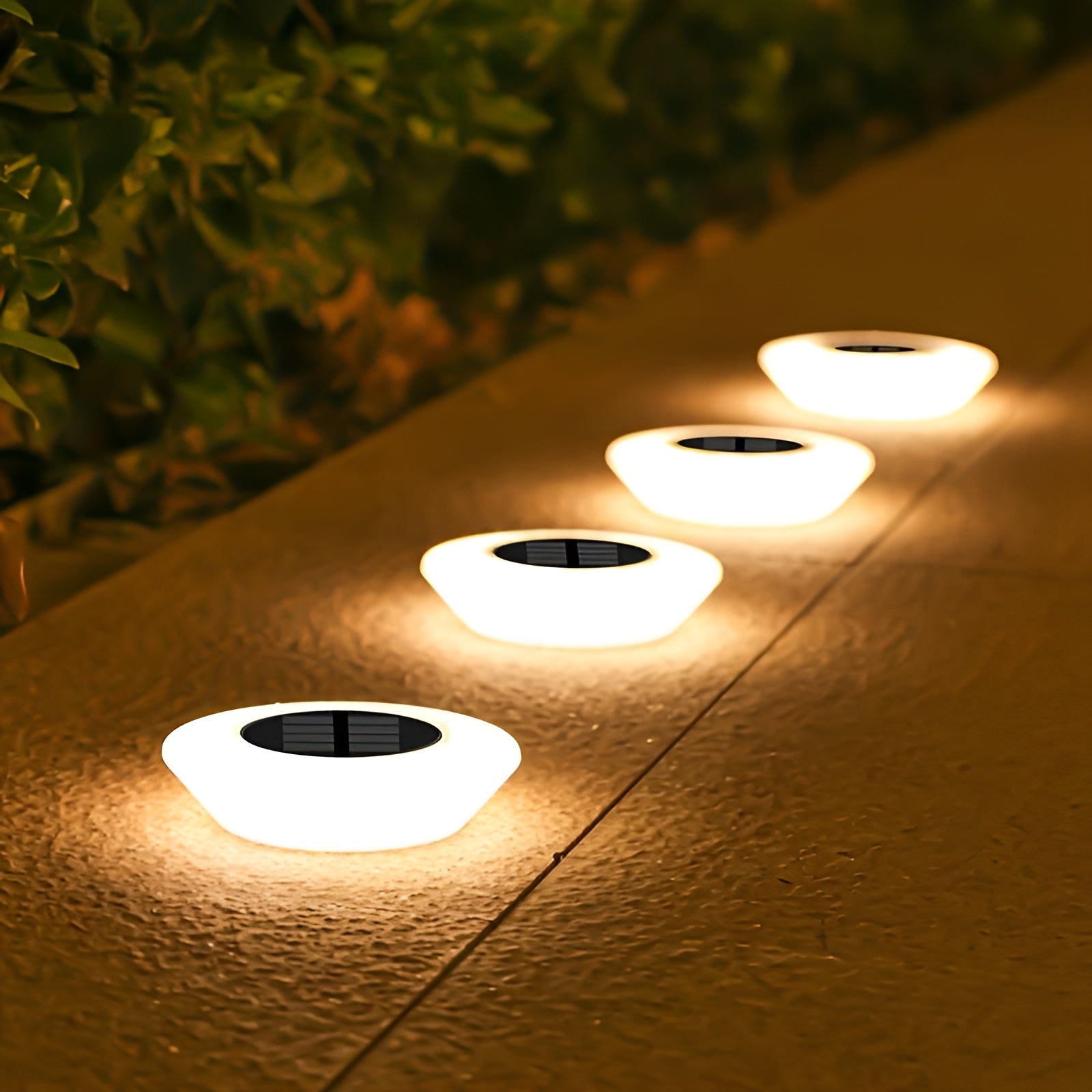 Bright Outdoor Solar Powered Garden Lamp - VogeLuxe