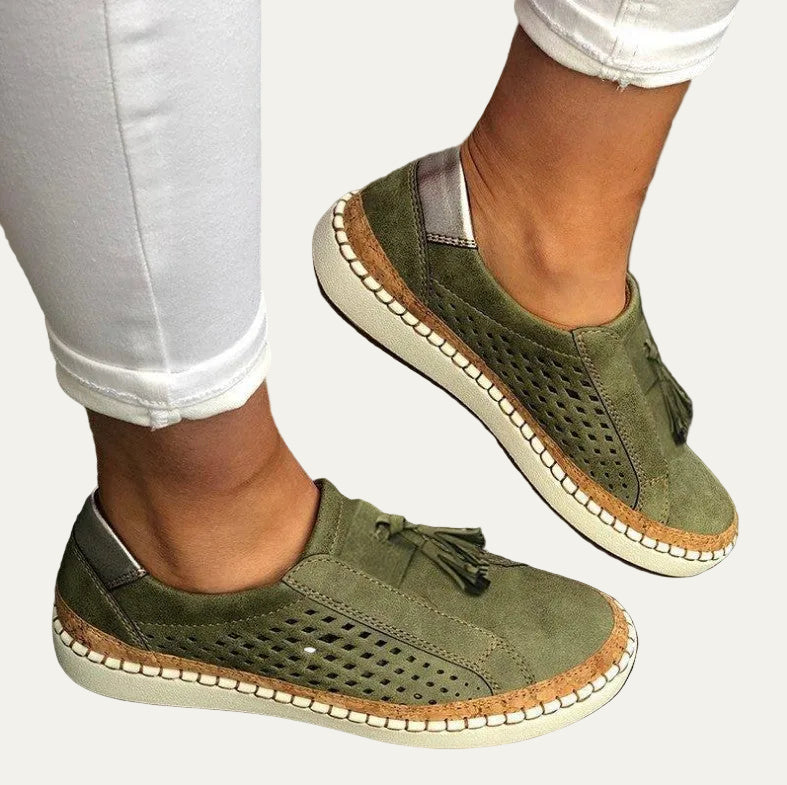 VogeLuxe | Women’s Suede Look Low Top Loafers with Tassel Detail