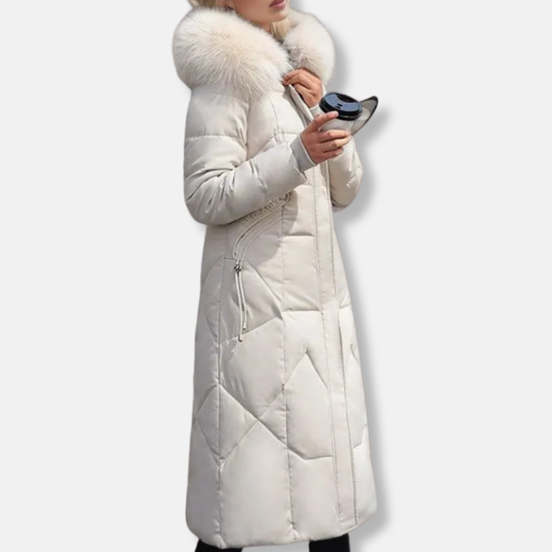 Isabella Hooded Puffer Coat | Quilted Fur Trimmed Hooded Puffer Coat 0