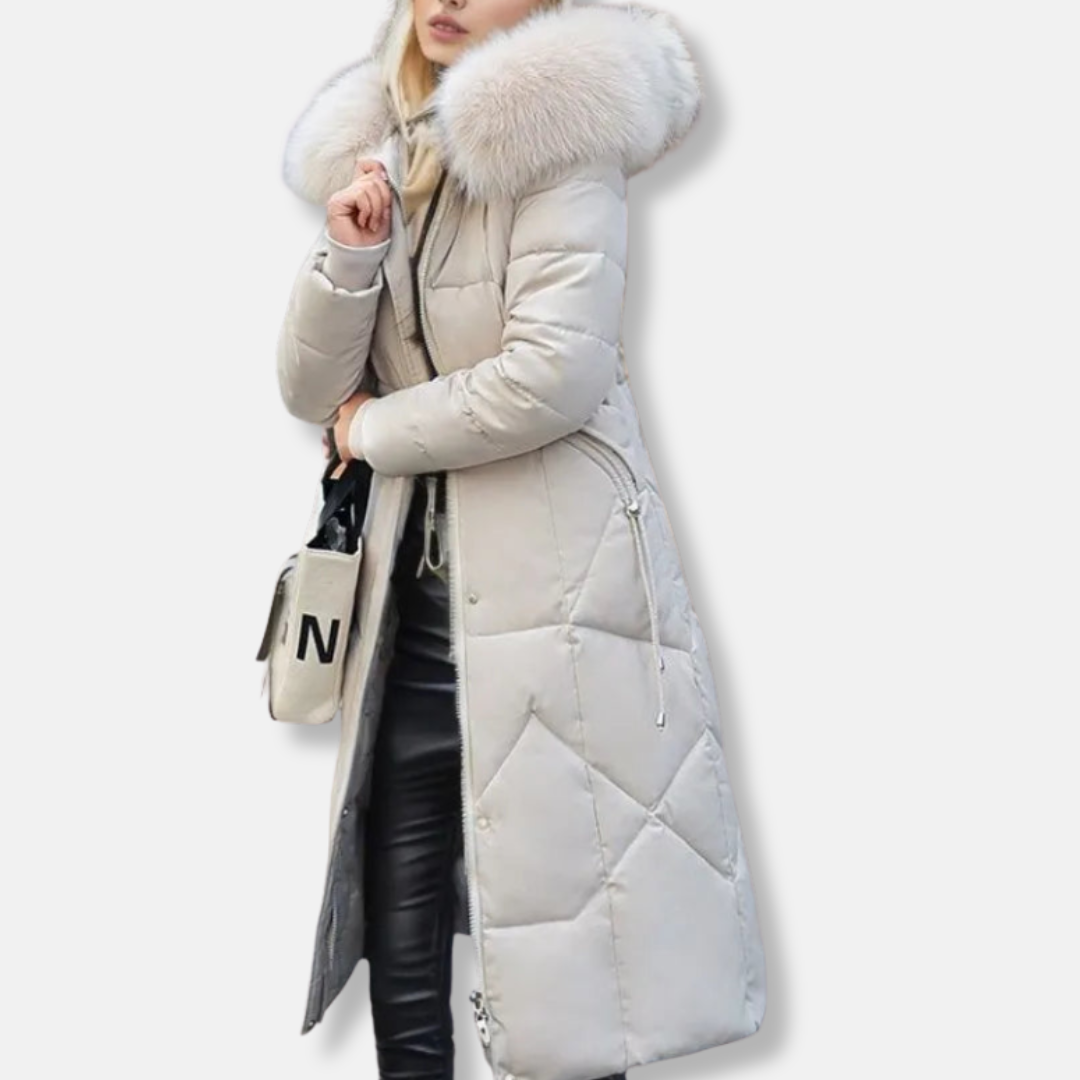 Isabella Hooded Puffer Coat | Quilted Fur Trimmed Hooded Puffer Coat 1