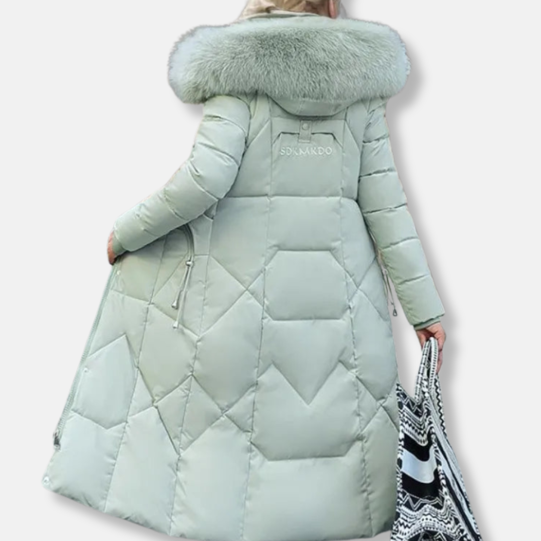 Isabella Hooded Puffer Coat | Quilted Fur Trimmed Hooded Puffer Coat 8