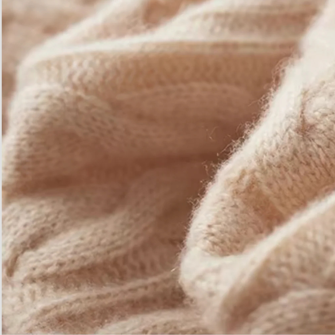 Kester | Wool Cable-Knit Jumper 7