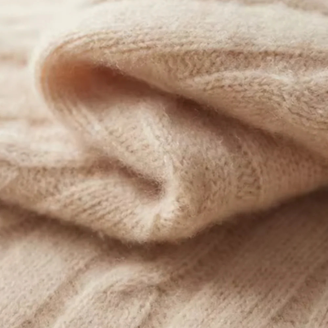 Kiton | Cable-Knit Button Sweater 6