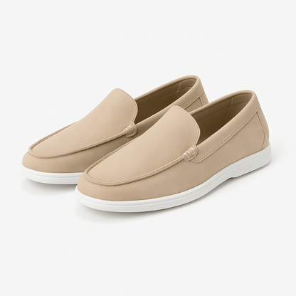 LUXEOUTFIT | Classic Suede Signature Loafers 0