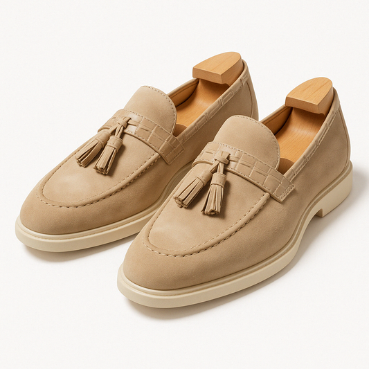 LUXEOUTFIT | Darce Hybrid Suede Loafers 0