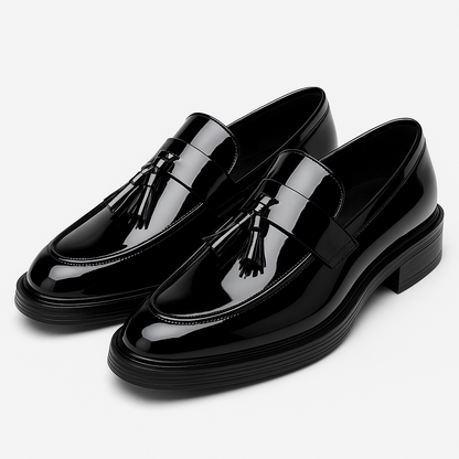 LUXEOUTFIT | Polished Tassel Dress Loafers 0