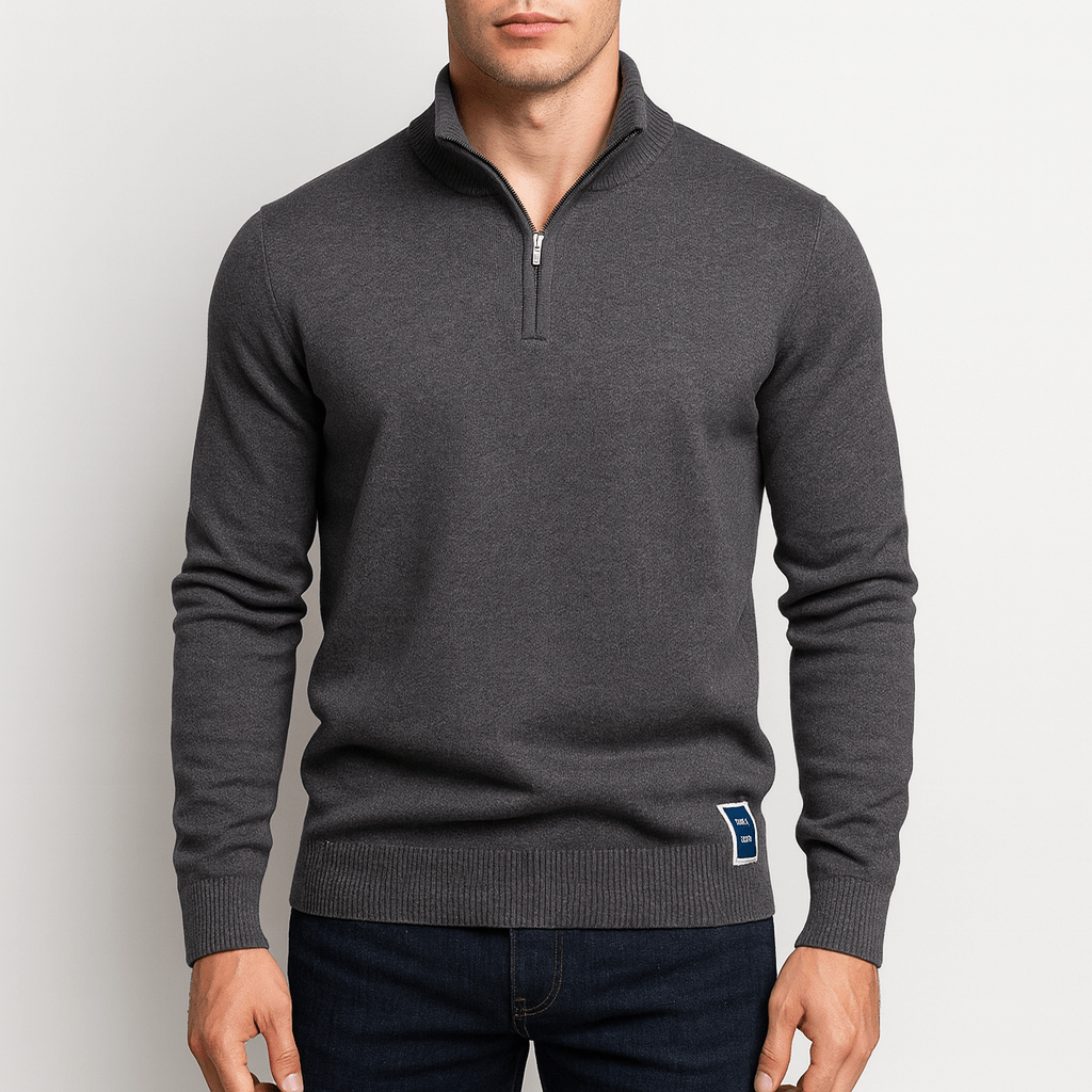 LUXEOUTFIT | Quarter-Zip Fitted Sweater 1