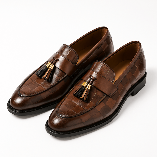 LUXEOUTFIT | Refined Vegan Tassel Loafers 0