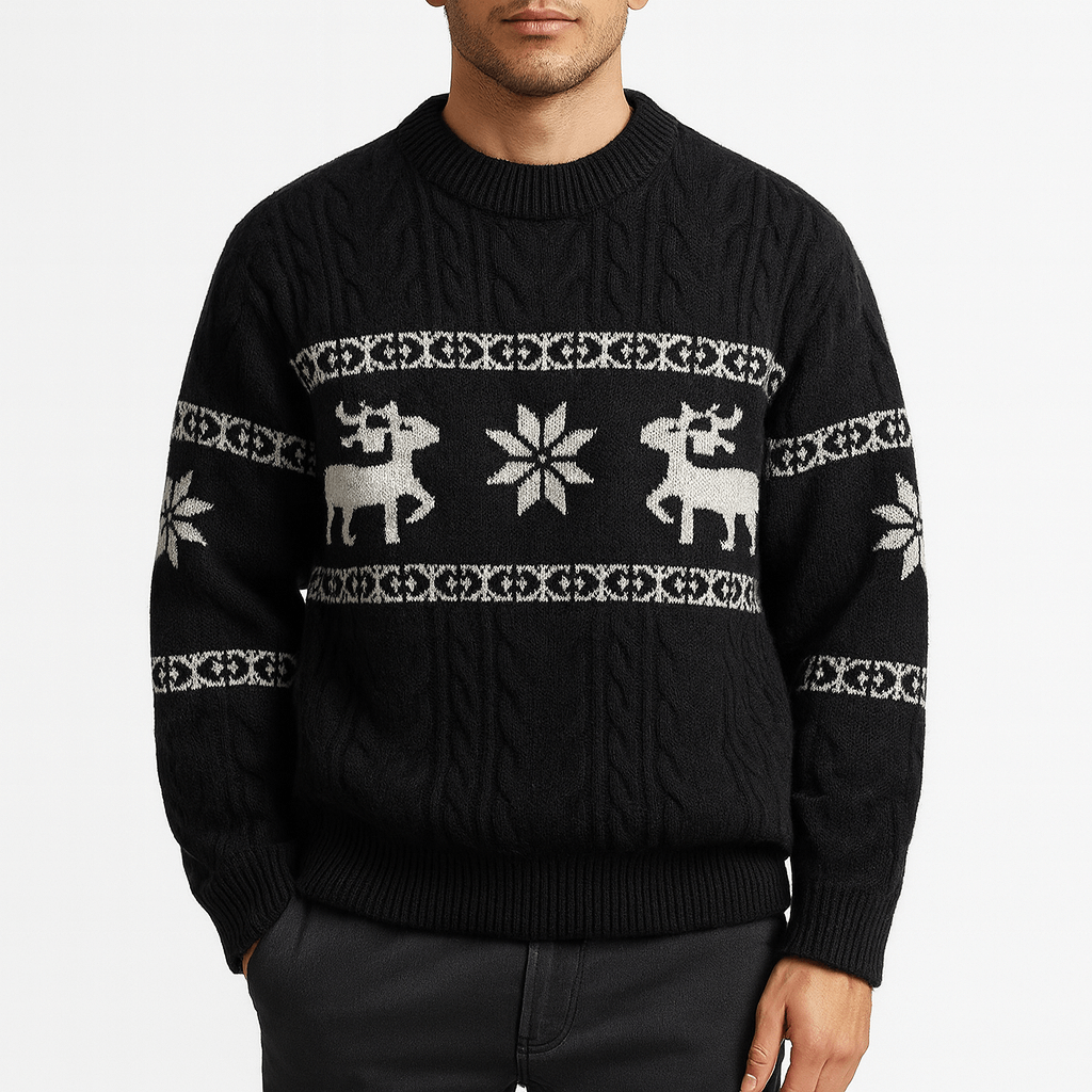 LUXEOUTFIT | Reindeer Knit Sweater 3
