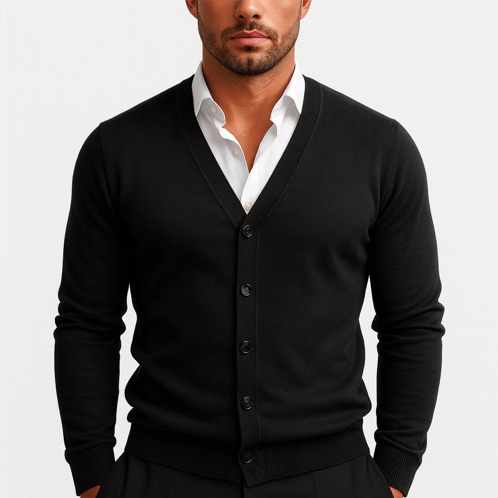 LUXEOUTFIT | Slim Fit V-Neck Cardigan 0