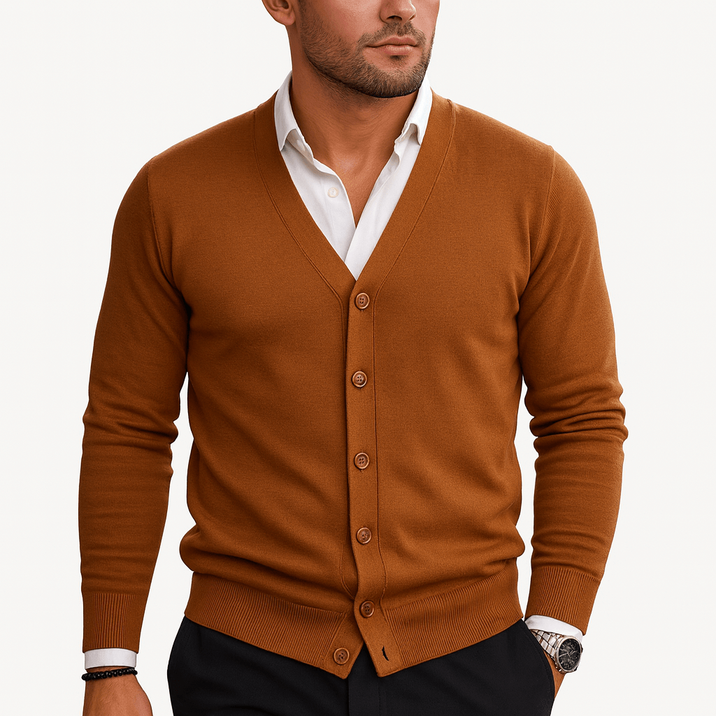 LUXEOUTFIT | Slim Fit V-Neck Cardigan 3