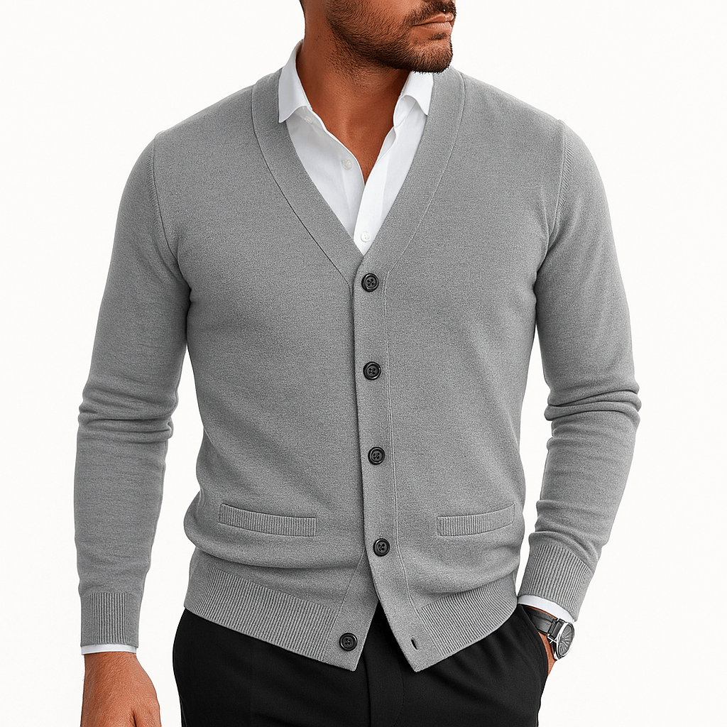 LUXEOUTFIT | V-Neck Button-Down Cardigan 3