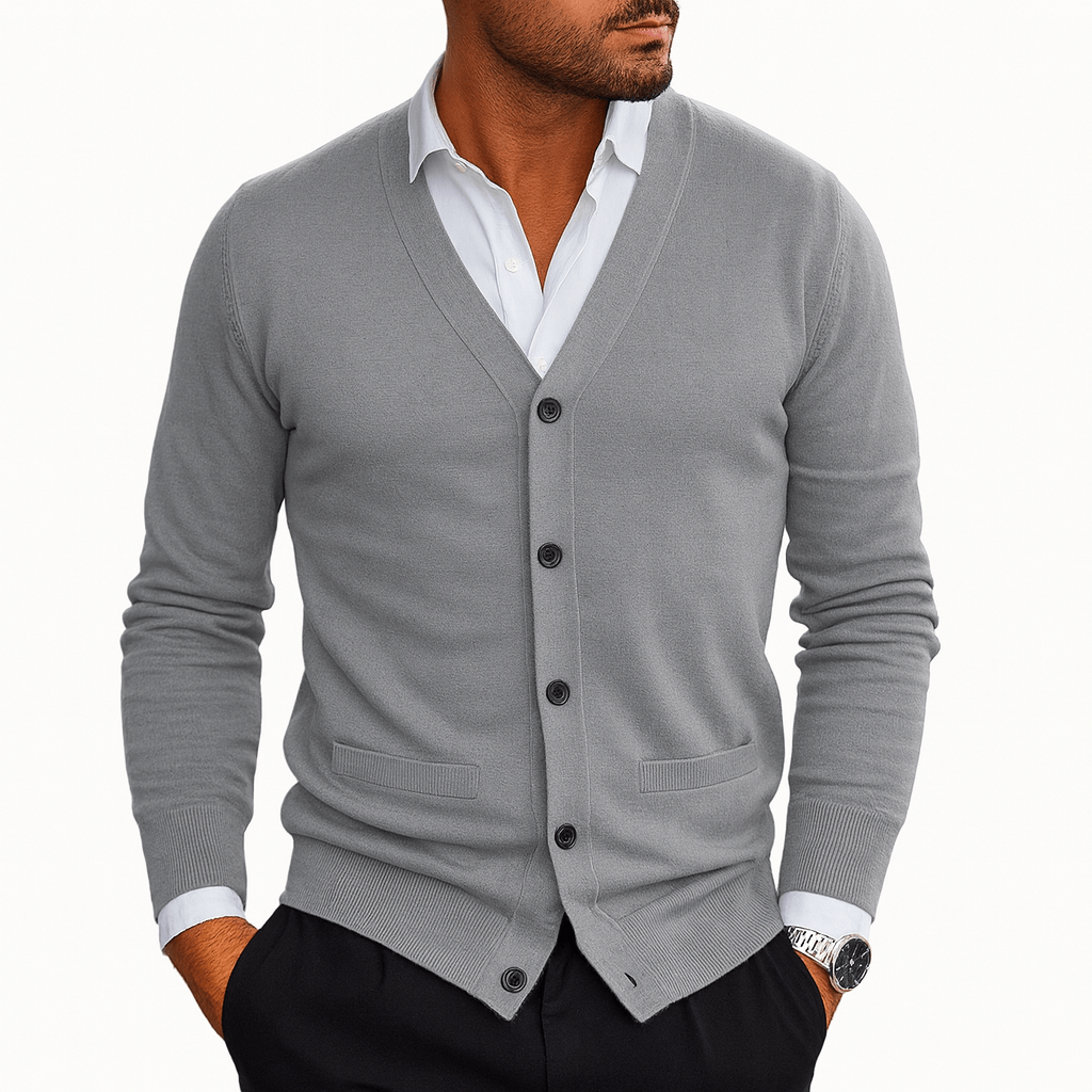 LUXEOUTFIT | V-Neck Button Cardigan 3
