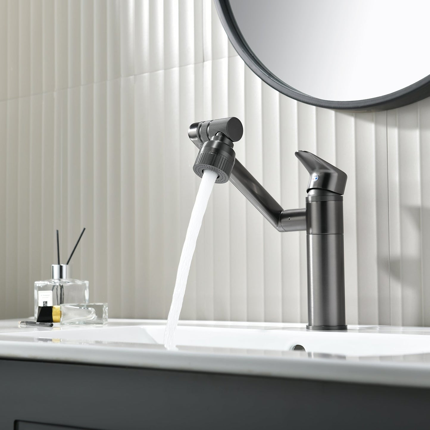 Easy Turn 360 Degree Kitchen Faucet - VogeLuxe
