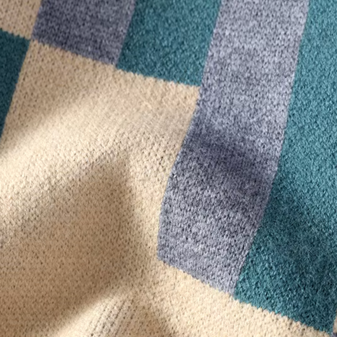 VogeLuxe | Men’s Geometric Color-Block Crewneck Sweater