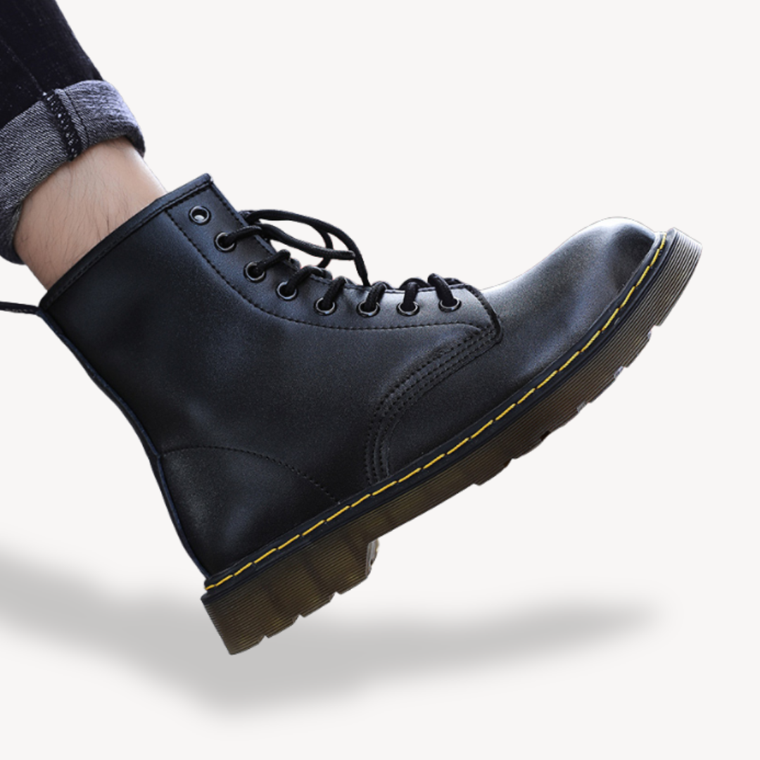 VogeLuxe | Unisex Retro Winter Boots